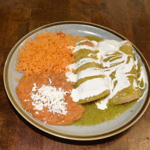 Enchiladas Suizas.