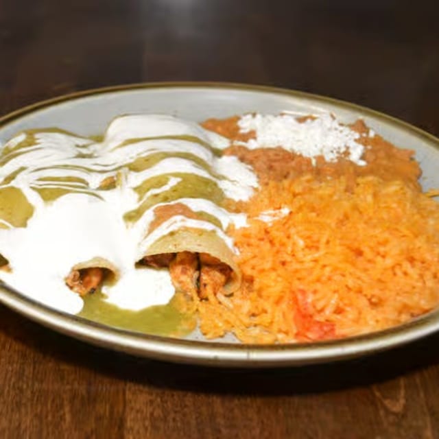Enchiladas Supremas.